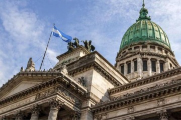 Foto de Súper RIGI, Ludopatía, Lobby y cambios en Etiquetado Frontal: las leyes que enviará el Gobierno al Congreso