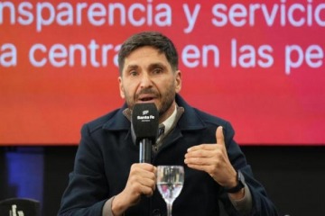 Foto de Pullaro vuelve a diferenciarse del Gobierno de Milei: "Cuando se administra con transparencia, la obra pública no es corrupción"