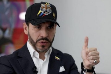 Abelardo De la Espriella, el "Milei colombiano", se impuso en la primera vuelta y desafía al oficialismo
