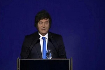 Foto de Milei apuesta a la IA sin controles previos y propone crear empresas gestionadas por algoritmos