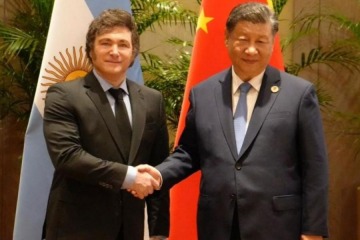 Foto de Bausili encabezará una misión a China para asegurar la continuidad del swap