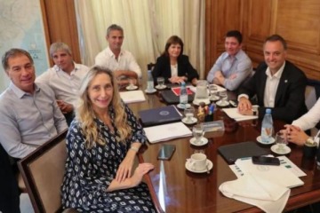 Foto de En medio de diversas internas, el Gobierno convoca a la mesa política esta semana con miras a la agenda legislativa