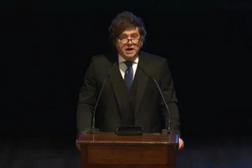 Foto de Según Milei: "El capitalismo de libre empresa está escrito en los Diez Mandamientos"