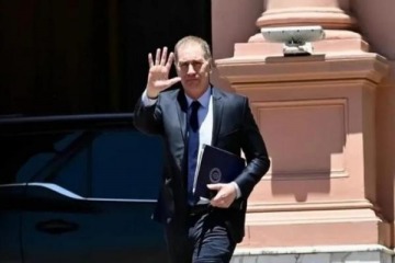 Foto de Santilli recibe a Rolando Figueroa y Raúl Jalil con la reforma electoral en agenda