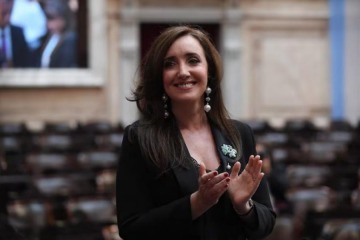 Foto de Villarruel cargó contra Adorni tras revelar que es evasor: "Me parece una vergüenza"