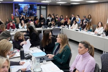 Foto de Diputados: la oposición firmó un dictamen para declarar la emergencia nacional en violencia de género