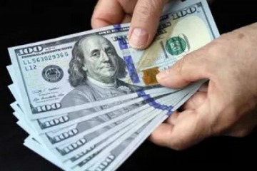 Foto de El BCRA autorizó a los bancos a poner los dólares de los ahorristas a disposición de las empresas no exportadoras