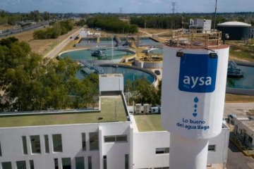Foto de La Justicia frena la privatización de AySA hasta determinar el pasivo ambiental