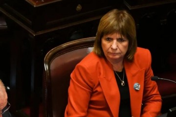 Foto de El esfuerzo de Bullrich para justificar el respaldo a Adorni: "Milei considera que no hay motivos para echarlo"