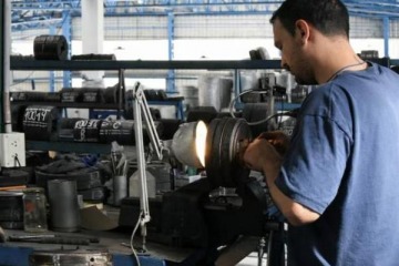 Foto de La industria sigue en caída y la UIA alertó por un nuevo retroceso de la producción en mayo