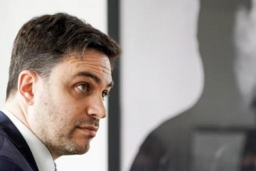 Foto de Marra pidió la cabeza del jefe de Gabinete: le exigió a Milei la salida de Adorni en una carta cargada de reproches