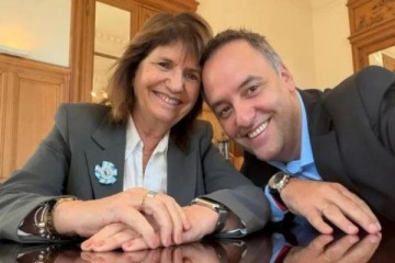 Foto de "Un gran paso para destrabar la comunicación del Gobierno": el mensaje de Bullrich al nuevo vocero con un palito para Adorni