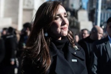 Foto de El dardo de Victoria Villarruel para Manuel Adorni "No hay nadie más peleado con los valores de Belgrano"
