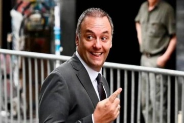 Foto de Denuncian presiones del Gobierno para impedir la moción de censura contra Adorni