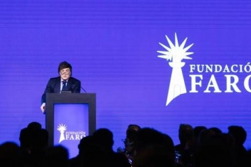 Foto de Milei denunció que los medios "ocultan" el "milagro" de su plan económico: "Hemos encendido todos los motores"