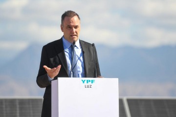 Foto de Ni gabinete ni YPF: Adorni dejará también el directorio de la petrolera