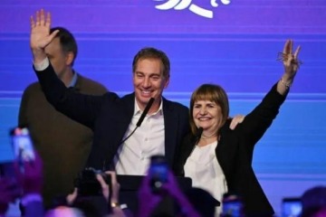 Foto de Bullrich celebró el arribo de Santilli a la jefatura de Gabinete: "Teníamos que dejar de lado las distracciones"