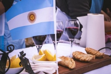 Foto de El Municipio de Marcos Paz celebra el Día de la Independencia con la "Fiesta de la Empanada Criolla"