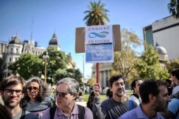 Foto de La Academia Nacional de Ciencias Exactas alertó por la situación del sistema científico
