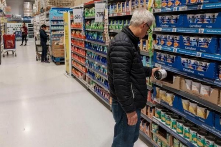 La inflación fue de 1,9% en junio y acumuló un alza de 16,8% en los primeros seis meses de 2026