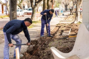 Foto de El Municipio de Lanús inició la obra de puesta en valor de la plaza José Hernández en Remedios de Escalada