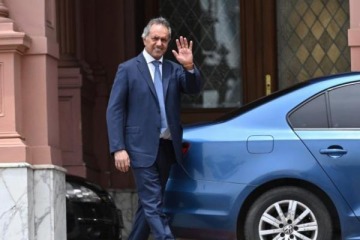 Foto de El Gobierno reconfirmó a Scioli como Secretario de Turismo, Ambiente y Deportes