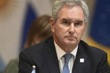 Foto de "El duro trabajo del canciller": Quirno eligió polemizar con Rosario Central por un posteo