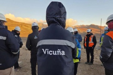 Foto de Cuál es el vínculo entre la compañía Vicuña con el macrismo en medio de la polémica por una línea eléctrica sanjuanina