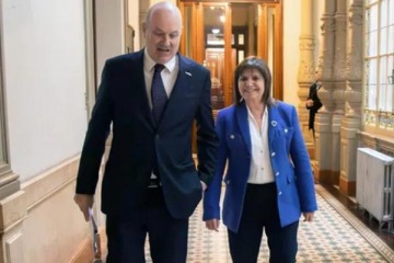 Foto de La reunión entre Bullrich y Sturzenegger por el proyecto de inviolabilidad de la propiedad privada