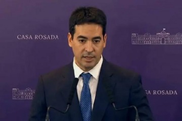 Foto de Bajo la mirada atenta de los mercados, Ravier admitió que el dólar podría trepar a los $1.800