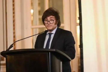 Foto de Javier Milei Milei confirmó que presentará la reforma de la Carta Orgánica del Banco Central por cadena nacional