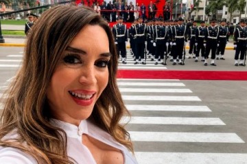 Foto de La insólita explicación de Casa Rosada por la presencia de Fátima Florez junto a Javier Milei en Perú