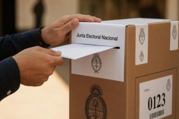 Foto de Encuesta: el electorado enfoca alternativas fuera de la política tradicional y los outsiders toman más protagonismo