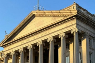 Foto de Los Estados Unidos de Donald Trump rompen otro récord: la deuda pública superó los USD 40 billones