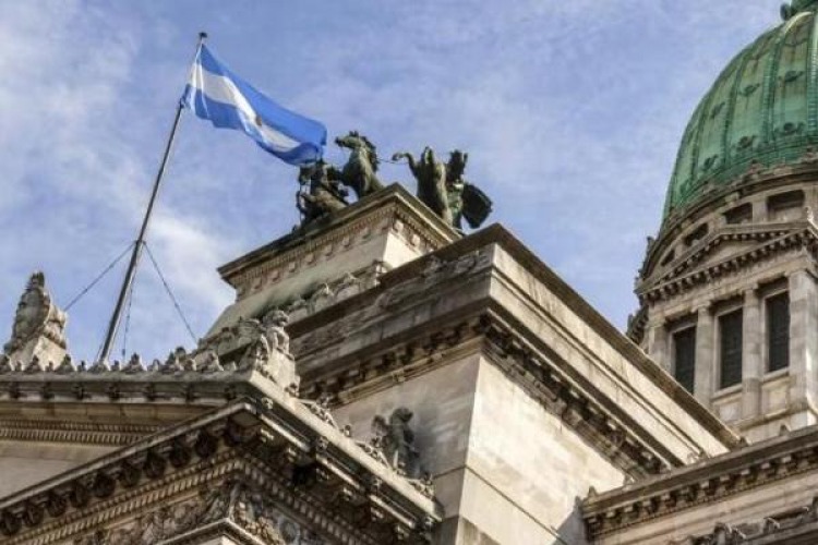 Media sanción en Diputados: Milei avanza con su plan para el Banco Central