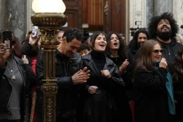 Foto de Una despedida a puro baile: León Gieco, Natalia Oreiro y todo Uruguay homenajearon a Rubén Rada