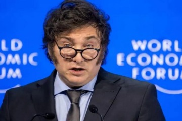 Foto de Milei cierra un foro de la ultraderecha internacional con un discurso para reivindicar su rumbo económico