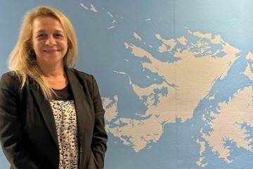 Foto de Polémica: la secretaria de Malvinas promueve una fundación financiada por el Gobierno británico