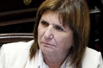 Foto de Bullrich defendió a Milei por Thatcher y evitó llamarla enemiga de Argentina