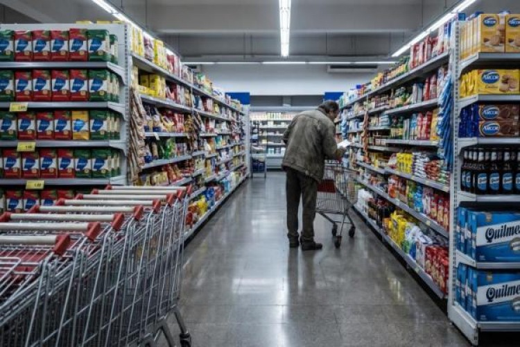 La inflación fue de 1,7% en agosto y acumuló un alza de 33,5% interanual