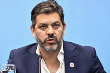 Foto de El gobierno bonaerense denunció un agujero de $28 billones y acusa a Milei de asfixiar a la Provincia