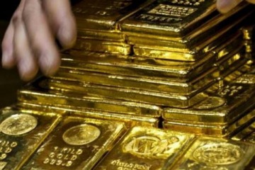 Foto de La oposición amplió la denuncia penal contra Milei, Caputo y Bausili por el oro del Banco Central