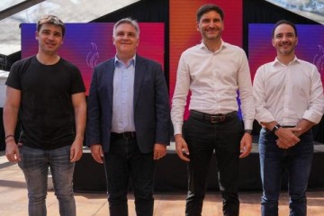 Foto de ¿Qué están armando?: Pullaro reunió a Llaryora, Torres y Valdés en Rosario durante los Juegos Suramericanos