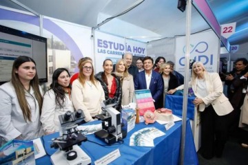 Foto de Espinoza inauguró la 19° edición de la Feria del Libro de La Matanza
