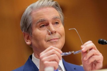 Foto de Se cumple un año del respaldo de Bessent: el día en que el funcionario estadounidense se convirtió en cuasiministro