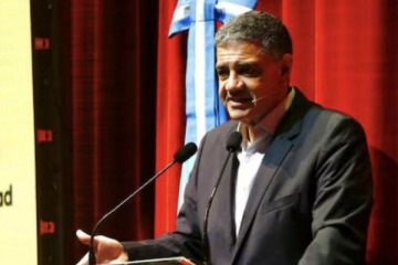 Foto de Con la recaudación en retroceso, Jorge Macri apuesta al subte F y promete bajar patentes en 2027