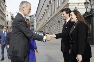 Foto de Villarruel con agenda internacional propia: marcó distancia con Milei sobre la IA y se reunió con autoridades españolas