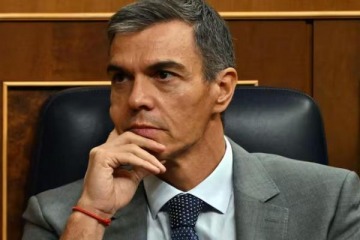 Foto de Pedro Sánchez adelantó las elecciones en España y pidió evitar el avance de la “ola ultraderechista”