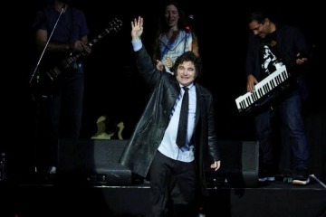 Foto de Insólito: Milei anunció la película de su recital en el Movistar Arena
