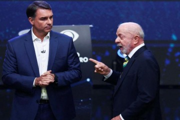 Foto de La chicana de Lula a Bolsonaro en pleno debate: “También quiero el voto de tu papá”